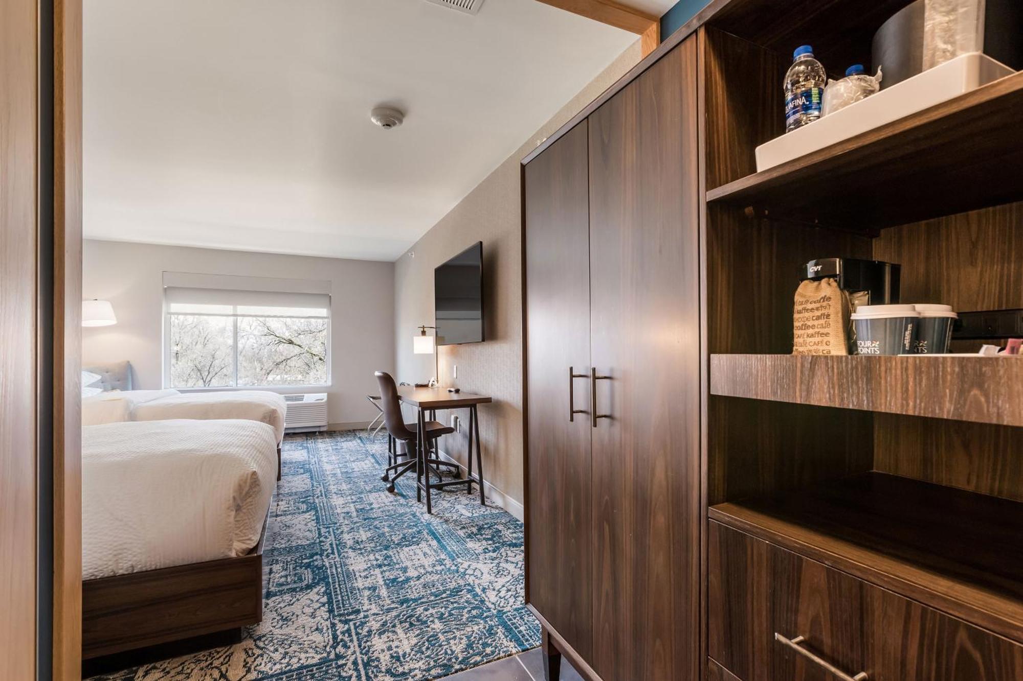 Four Points By Sheraton אלקהארט מראה חיצוני תמונה